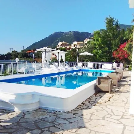 Xenia & Antonis 3*