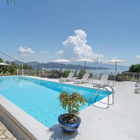 Xenia & Antonis 3* Nikiana